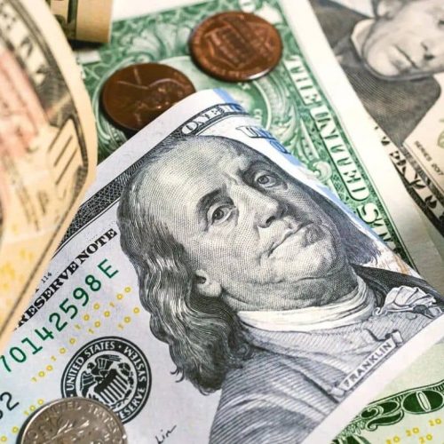 Taxas de investimento no exterior: como funciona a tributação?